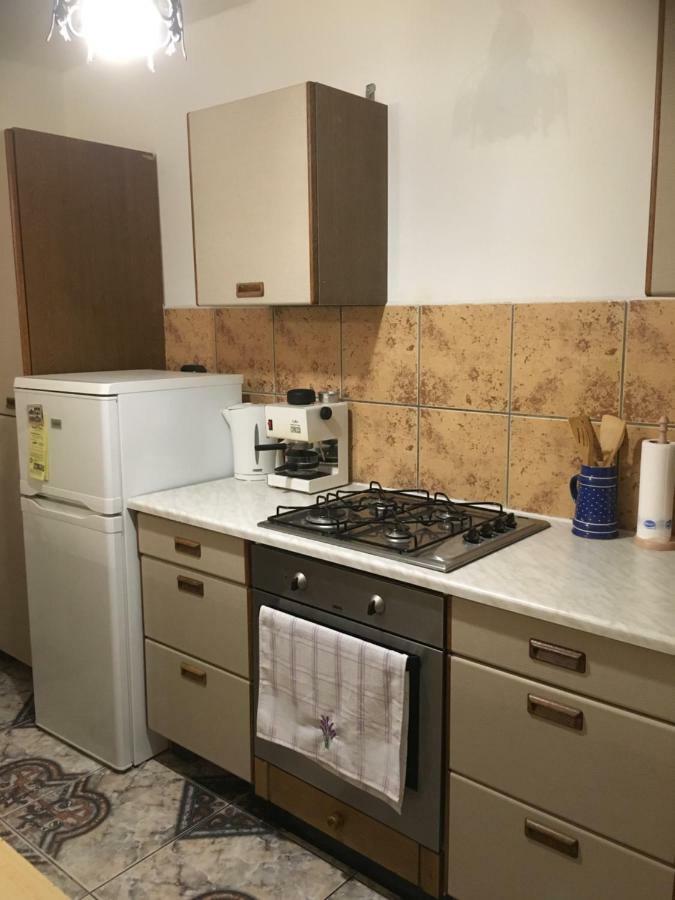 Levendula Apartmanhaz Leilighet Sümeg Eksteriør bilde